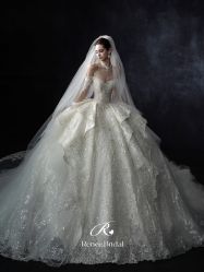 点击看大图 -Renee芮亦婚纱