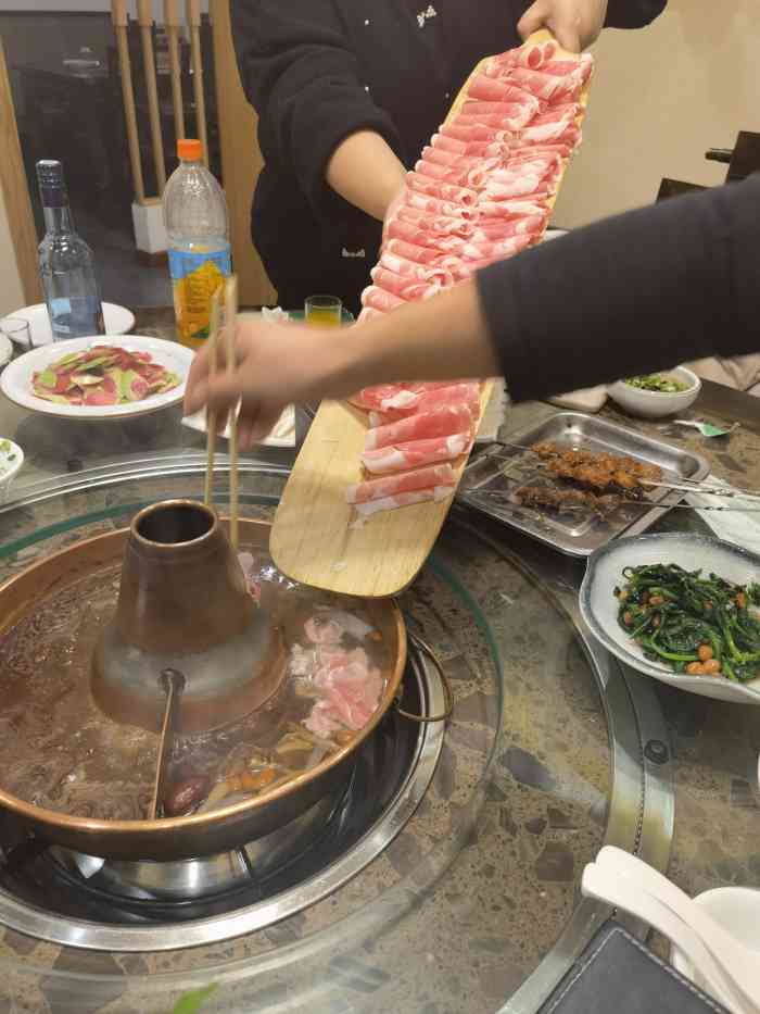 阳坊涮肉(台湖分店)-"这家店已经开了将近两年,位置挨着首开万科.