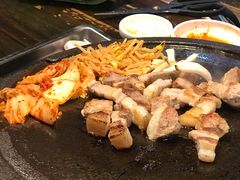 -Dombe豚(黑猪肉街店)