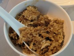 蟹黄煲仔饭-屋里厢上海菜馆