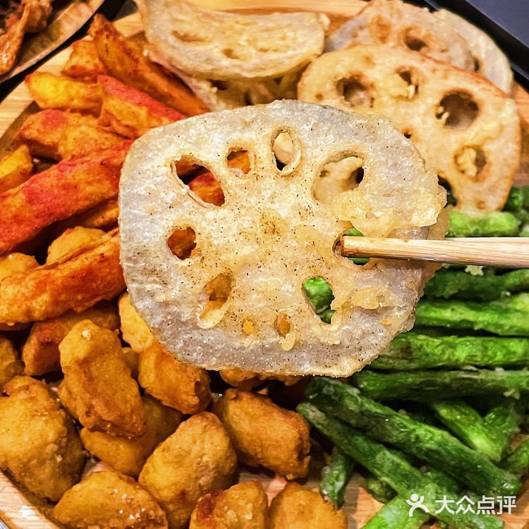 人均50‼️杭州炸物届天花板🔝现实版深夜食堂🍢盐酥🐓一口爱住‼️