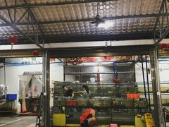 -岛中岛·海鲜大排档·万宁老字号(东澳店)