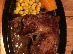 -玛格萝妮(汇智国际商业中心店)