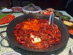 -鸿姐老火锅(静安店)