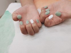 -进巍美甲美睫店