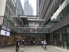 -URBAN REVIVO(深圳华润万象天地店)