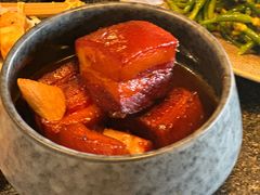 老酒古法红烧肉-檐下风铃酒馆