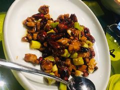 宫保鸡丁-辛香汇(飞洲店)