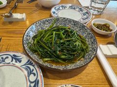 -峇峇娘马来西亚餐厅(望京SOHO店)
