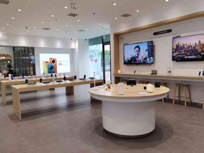 华为授权体验店(万达广场店)-"店环境不错很好,平板很漂亮很好用.
