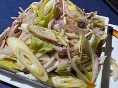 -伊带伊路新疆美食府(呼家楼店)