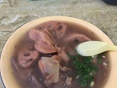 -燕子煨汤(山海关路店)