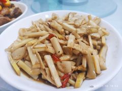 -天乐农家鱼头王(天目湖店)