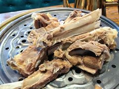 -蒙亨·手把肉·蒙古包文化主题餐厅(天恒广场店)