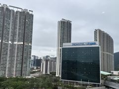 -东荟城名店仓