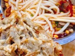 -覃肥叔桂林米粉(粮道街店)