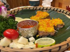 -老滇山寨•云南特色菜•地方菜•民族风情歌舞表演(金碧店)