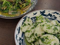 荠菜肉丝笋丝炒年糕-小实惠嘉(威海路店)