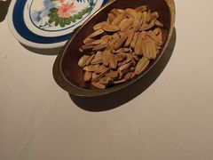 -桂满陇·蟹黄小笼汤包(环球港店)