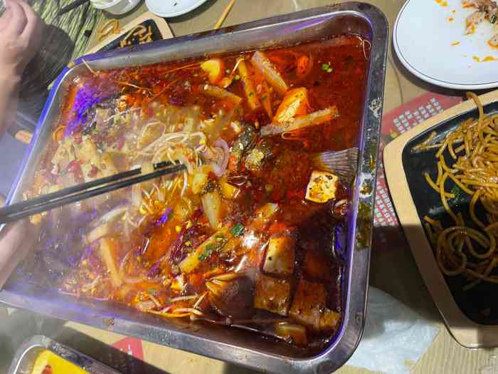 豪情夜宵城(莱蒙都会店)-"上星期五抢到的,星期六和室友约好昨天去吃.