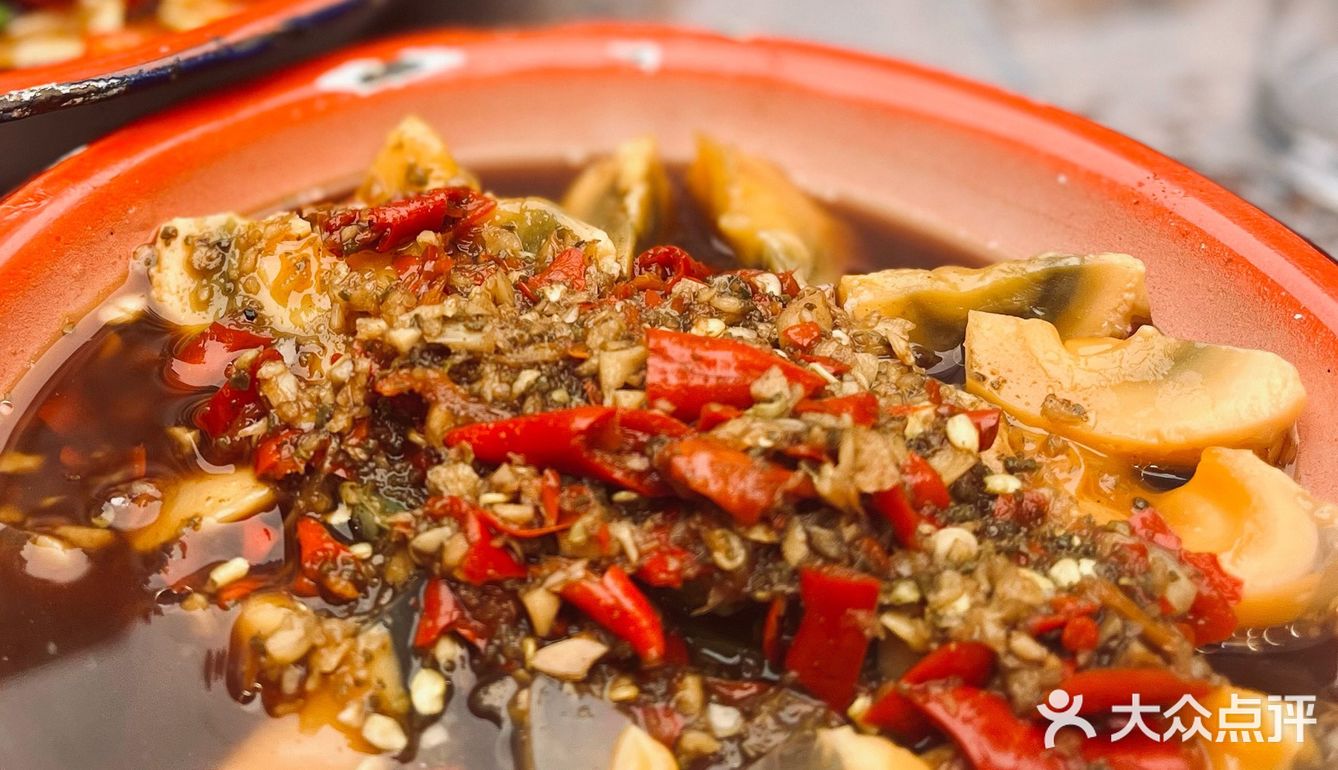 好辣好油的一顿午饭啊[捂脸][捂脸][捂脸]