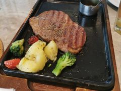-必胜客(世纪港湾店)