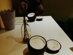 -志龙皇冠吃货椰子铺