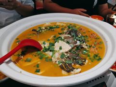 -川流不息·地道川菜·小龙虾(松东路店)