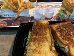 -The Habit Burger Grill 哈比特汉堡(复兴soho店)