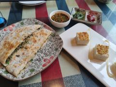 -格日勒阿妈蒙古厨房(市政府西门店)