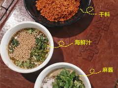 -刘小胖煎肉馆