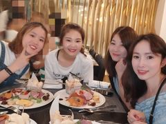 -WOLFGANG PUCK KITCHEN & BAR(迪士尼小镇店)