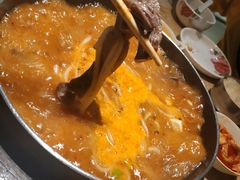 狗肉火锅-英子补身汤(海兰路店)