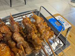 -烤满分·东北烧烤(首经贸店)