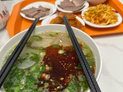 -德元兰州纯汤牛肉面(龙阳路店)
