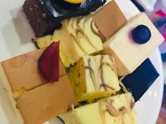 -荣誉国际酒店-云顶旋转餐厅