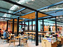 大堂-星巴克(成都机场T2店)