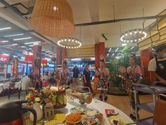 -刘姐啤酒鱼民族演艺餐厅(西街总店)