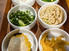 -良米山·云南野生菌过桥米线(上海首店)