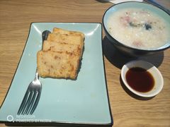 -必胜客(新中纬店)