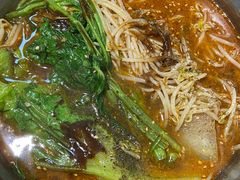-小四川麻辣烫(九村西路店)
