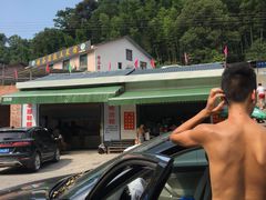 -大围山峡谷漂流
