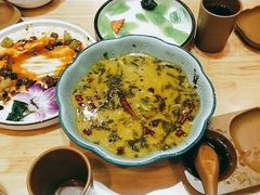 -小六汤包砂煲菜(文景路店)