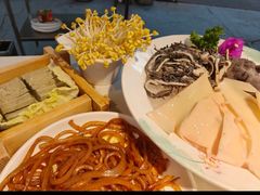 -二荆条·城市森林火锅旗舰店