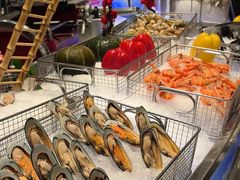 -亚洲国际大酒店·云顶阁旋转自助餐厅