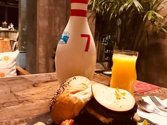 -HIGH FIVE哈福手工汉堡(桂林路店)