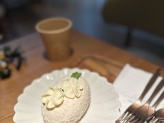 -VERIE BAKEHOUSE