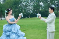 -第一夫人婚纱摄影(南京店)