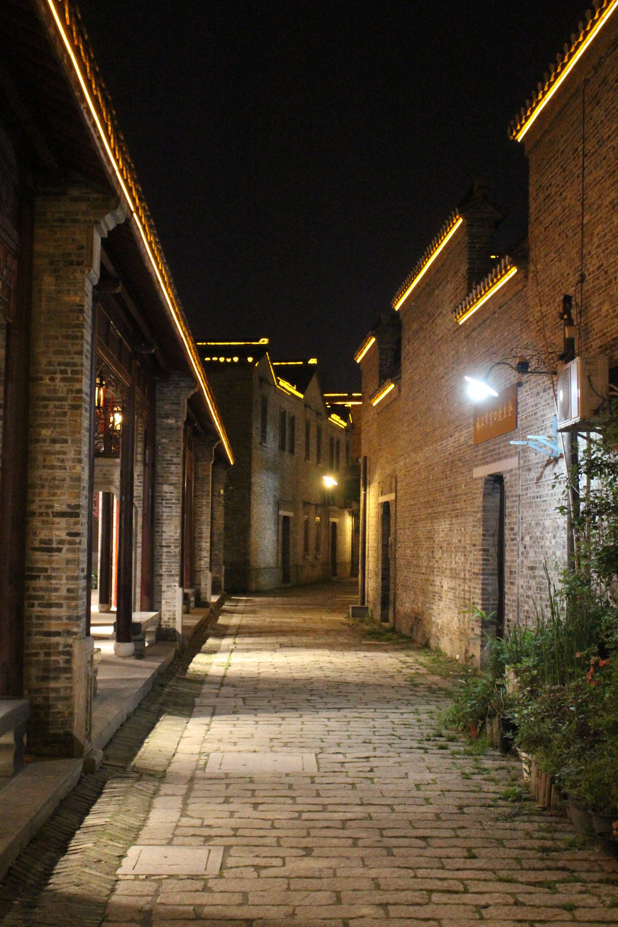 西津渡古街夜景真好看