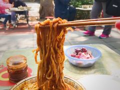 -鲁建明成都担担面